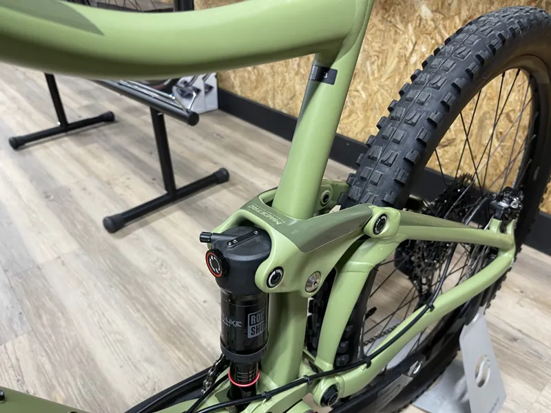 Giant Trance 3 Mens Mountain Bike in Green large 2020 27.5er-5